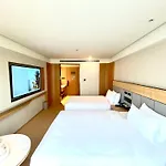Ji Hotel