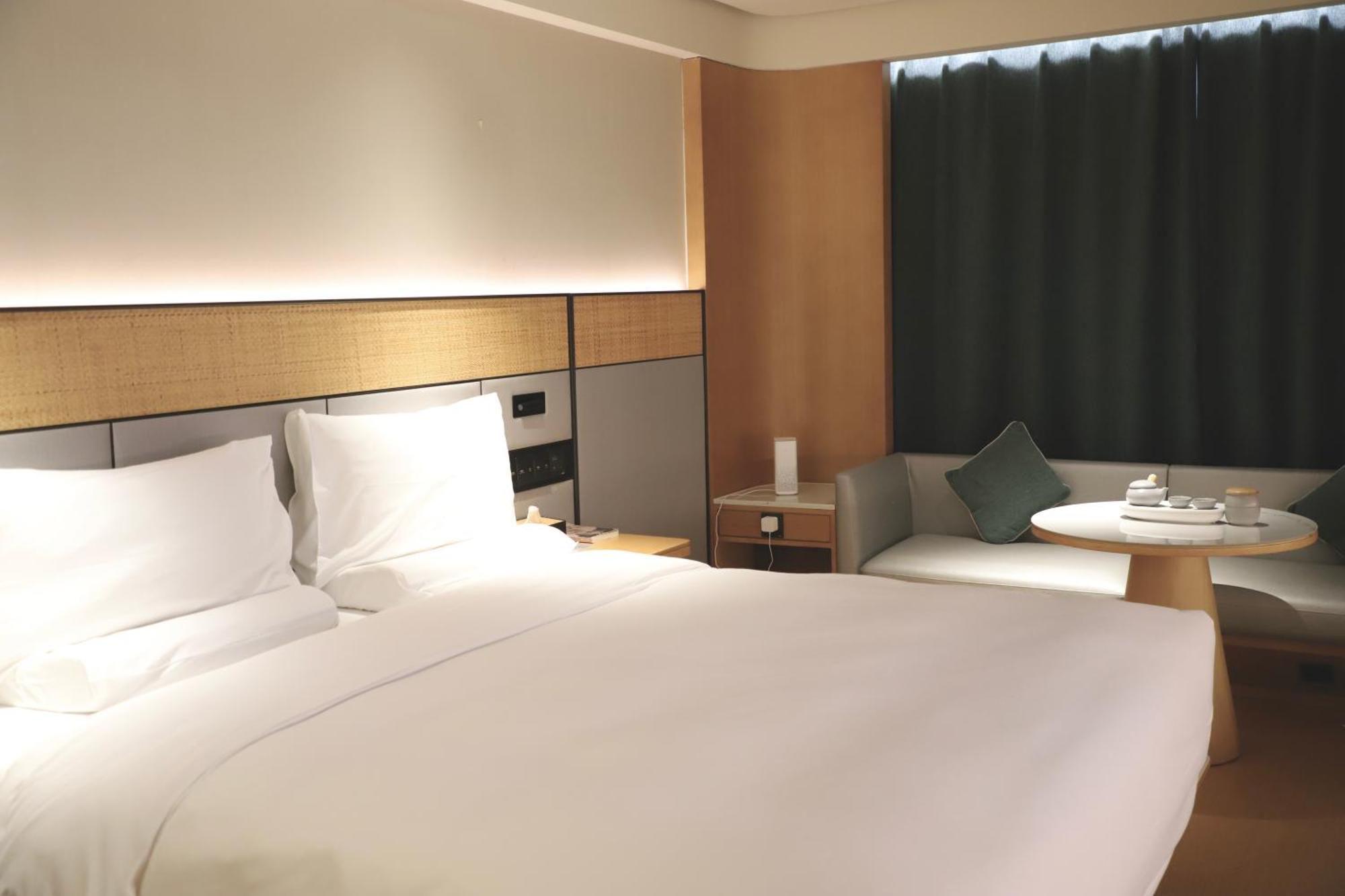 Ji Hotel Shanghai