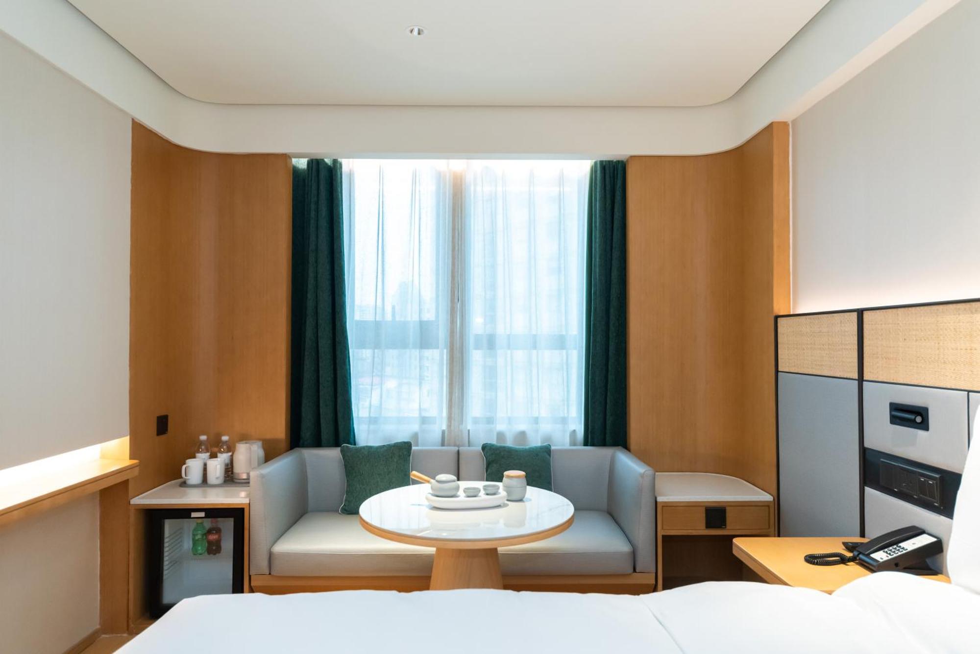 Hotel Ji Shanghai