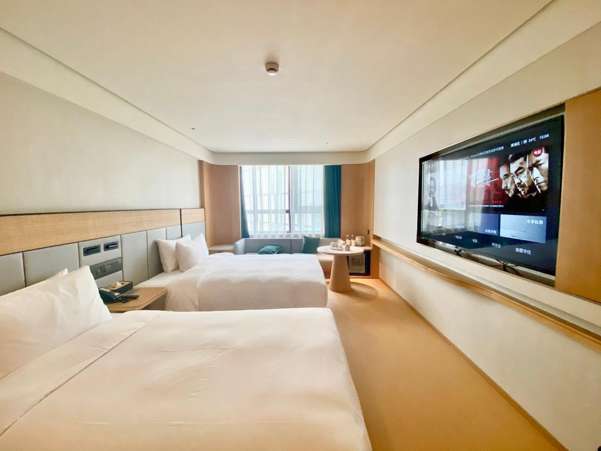 Ji 3* Shanghai